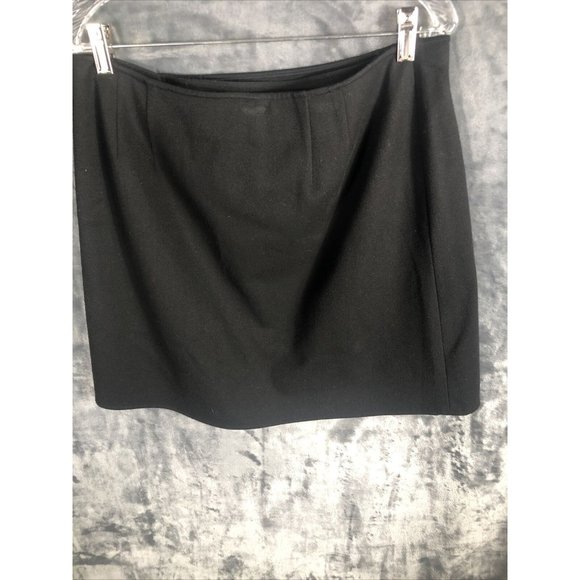 Talbot’s petites short black velour wrap around skirt stretch Size 14 So Soft!! - Picture 5 of 16